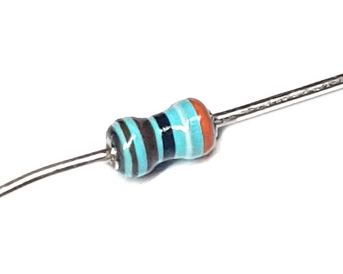 Prins Widerstände THR 3.9K OHM 1% 0.25W LR0204F3K9
